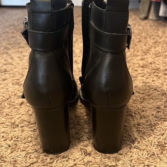 Steven Madden Halle Boot Size 8 - Picture 3 of 6